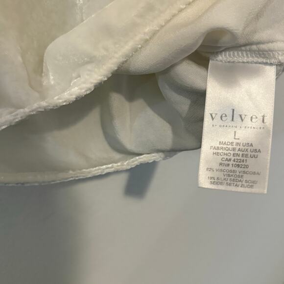 Velvet by Graham & Spencer Nancy Silk Velvet Top Ivory White Large Quiet Luxury - Picture 8 of 11